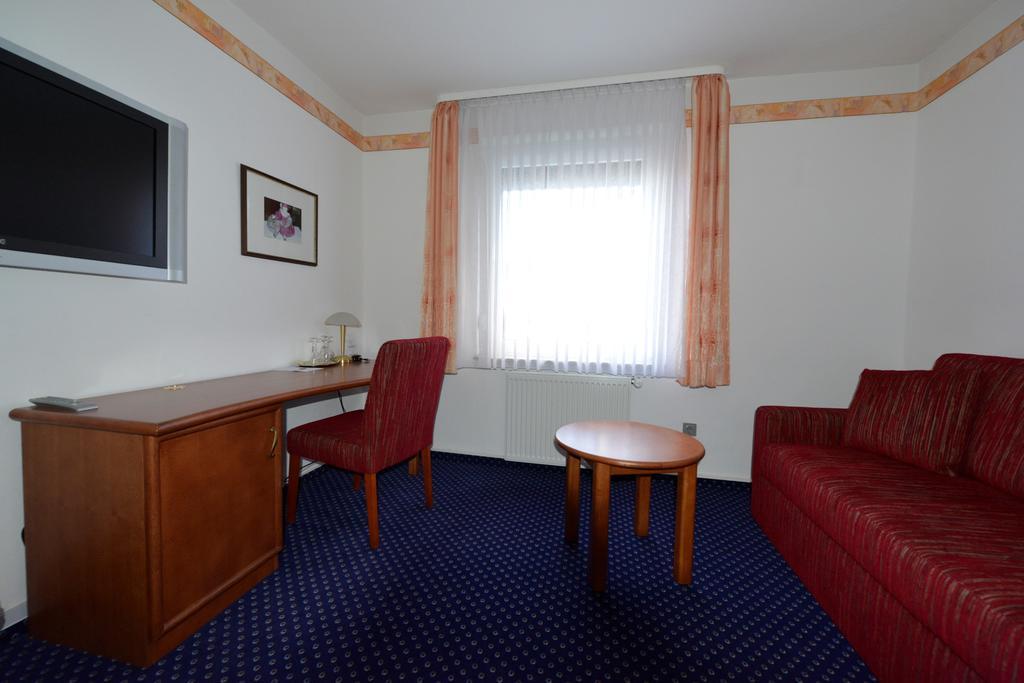 Trollinger Hof Hotell Bad Oeynhausen Exteriör bild